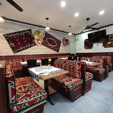 Le Bon Moine Hotel