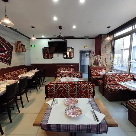 Hotel Le Bon Moine Reims