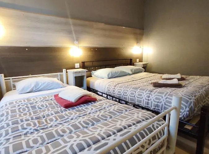 Le Bon Moine Hotel 2*