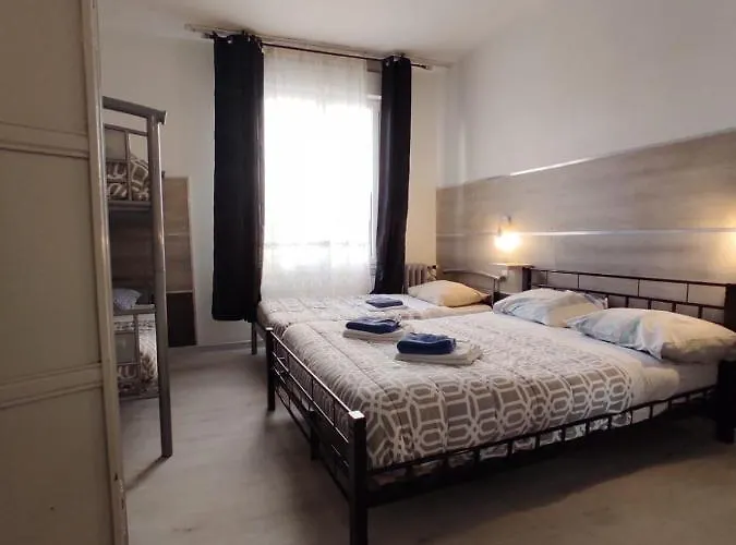 Le Bon Moine Hotel 2*